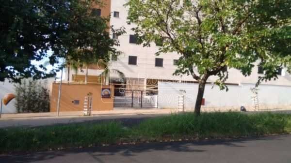 Venda de Apartamentos / Padrão na cidade de Araraquara - Foto 3