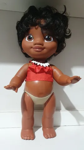 Brinquedo Boneca Princesa Moana 45cm e Porquinho Pua 8cm Disney em