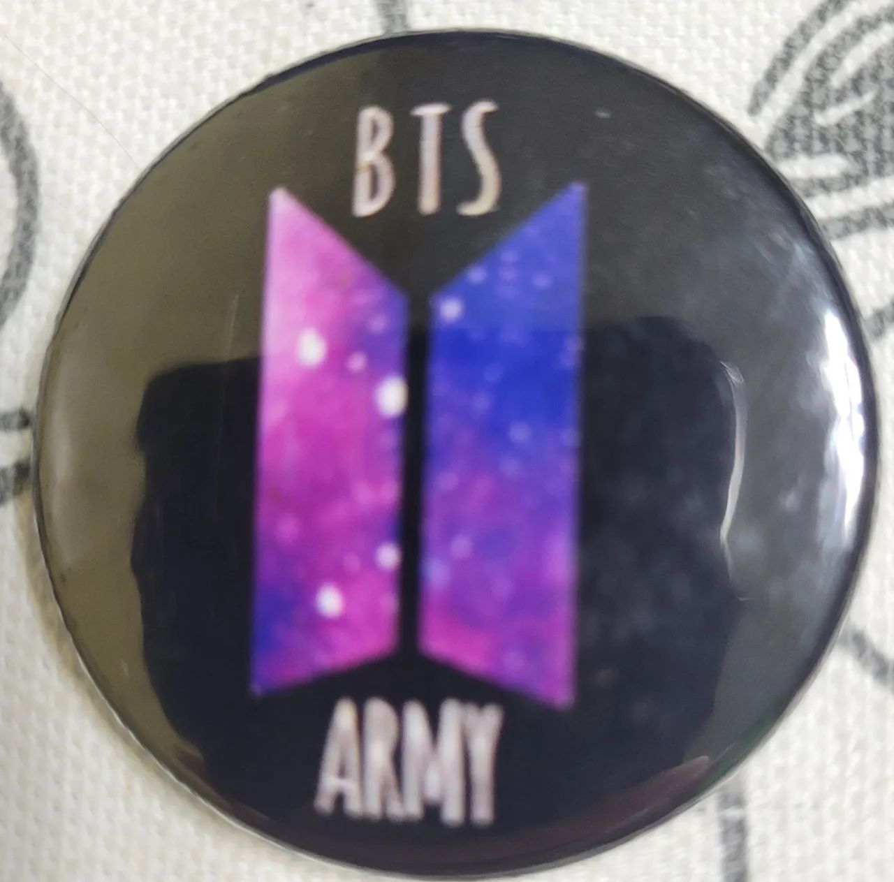 botton Bts lote com 8 unidades  - Foto 3