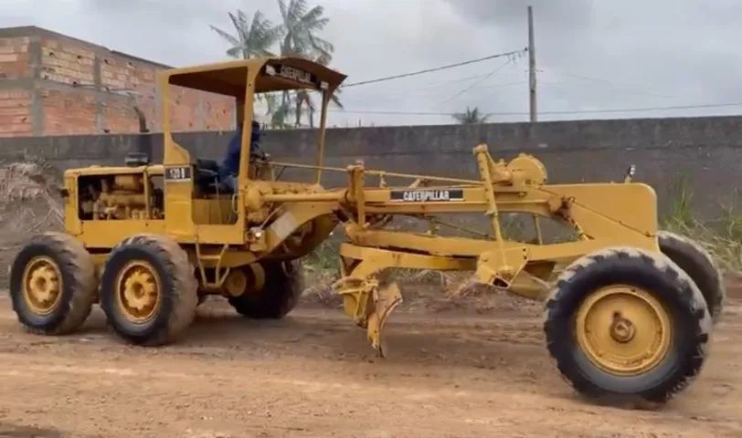 Patrol CATERPILLAR 120B - Foto 2