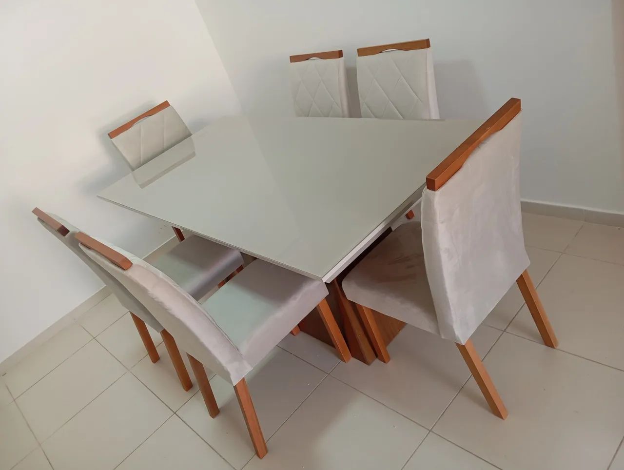 Mesa de jantar com 6 cadeiras Luara 