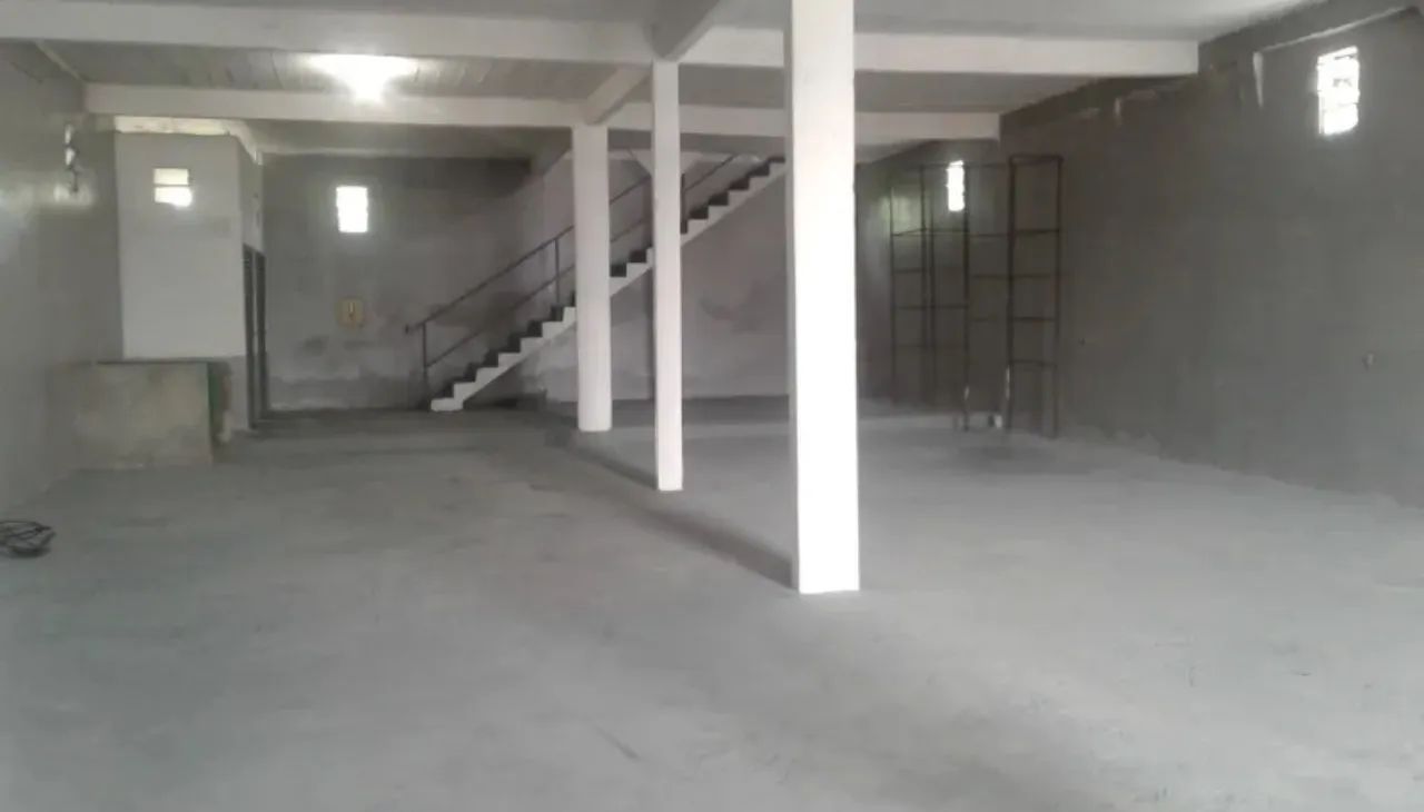 Galpão - 500m², pé direito 3,75, Monte das Oliveira, Zona Norte. - Foto 4