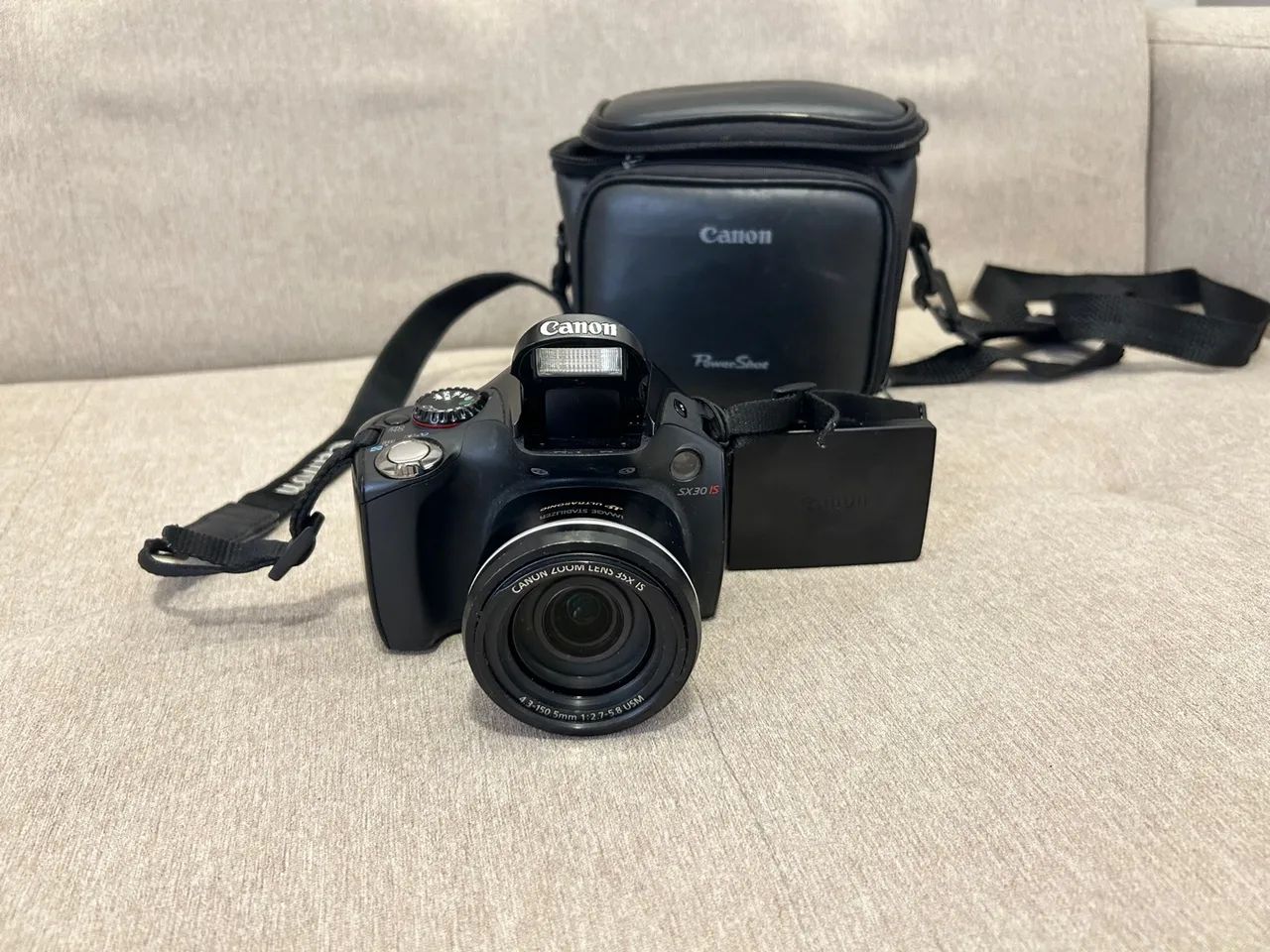 Câmera Canon SX30 IS - Ótimo estado!