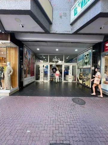 OPORTUNIDADE - LOJA VITRINE DE IPANEMA