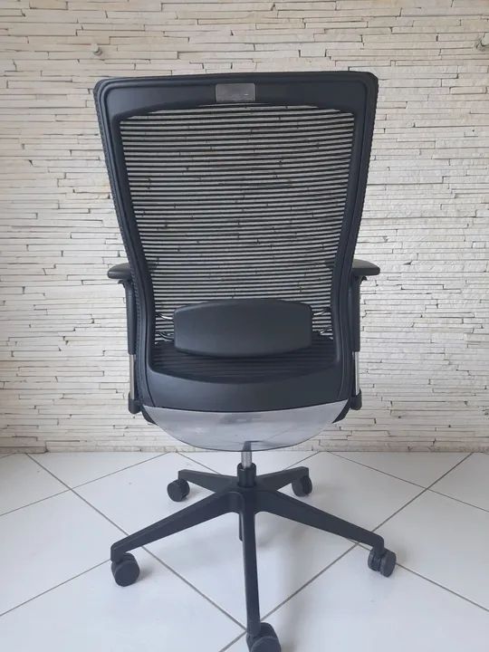 Cadeira Presidente Giroflex  - Foto 6