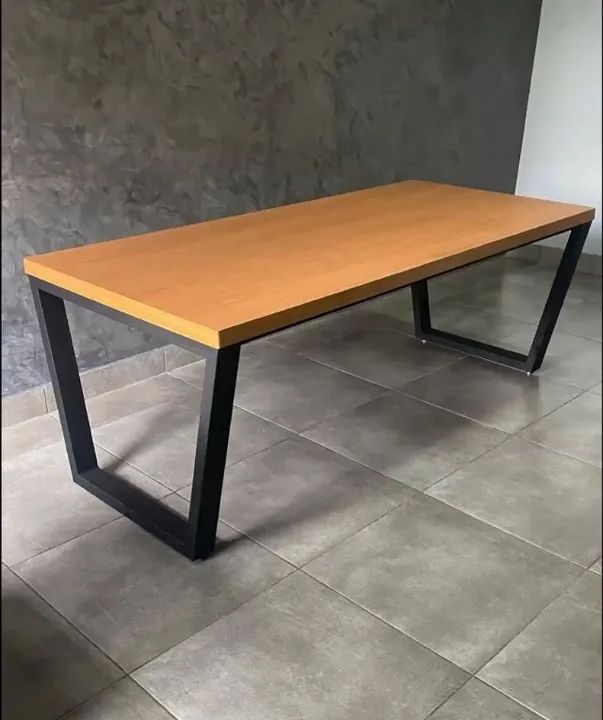 Mesa de jantar estilo industrial / mesa para área gourmet