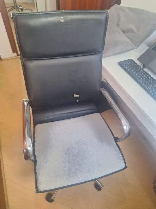 Cadeira de Escritório Giratória com Rodas - Foto 2