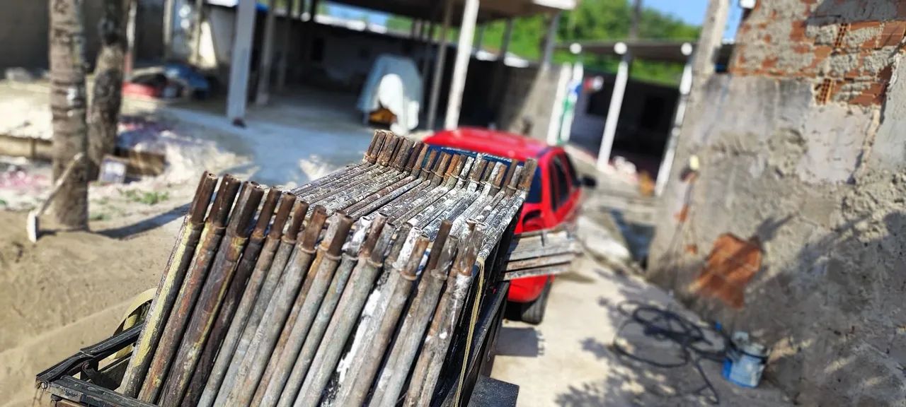 Andaimes  de 1.50 alugamos 