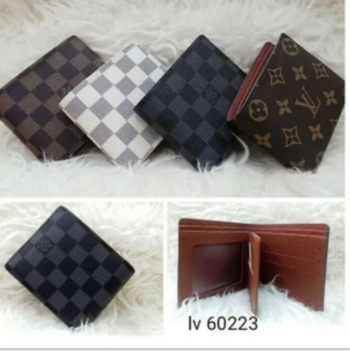 Carteira Masculina de Couro - Louis Vuitton 