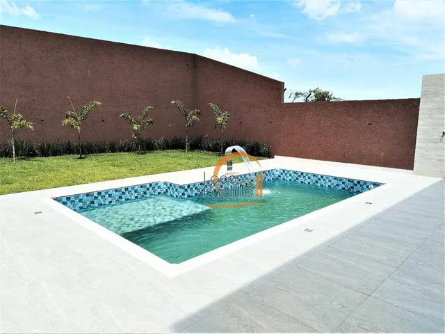 EM ATIBAIA VOCÊ ENCONTRA ESTA LINDA CASA À VENDA EM CONDOMÍNIO FECHADO DE ALTO PADRÃO COM
