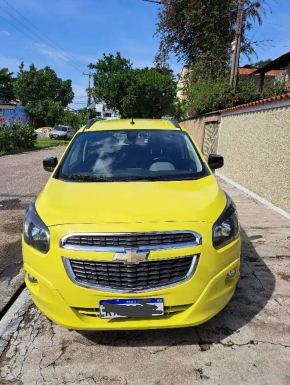 Spin 2018 automática Advantage com GNV, completa + IPVA Pago