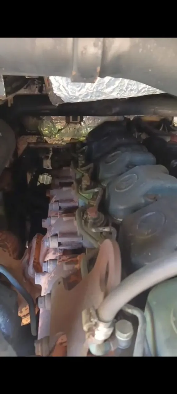 Motor de Caminhão - Peças Automotivas
