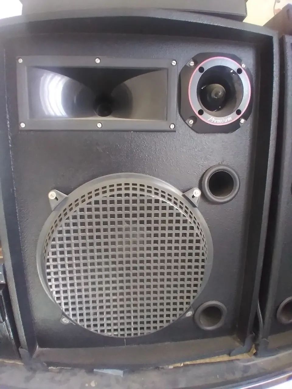 Vendo som semi novo,mesa 2 caixas de 12 e 1 amplificador  - Foto 3