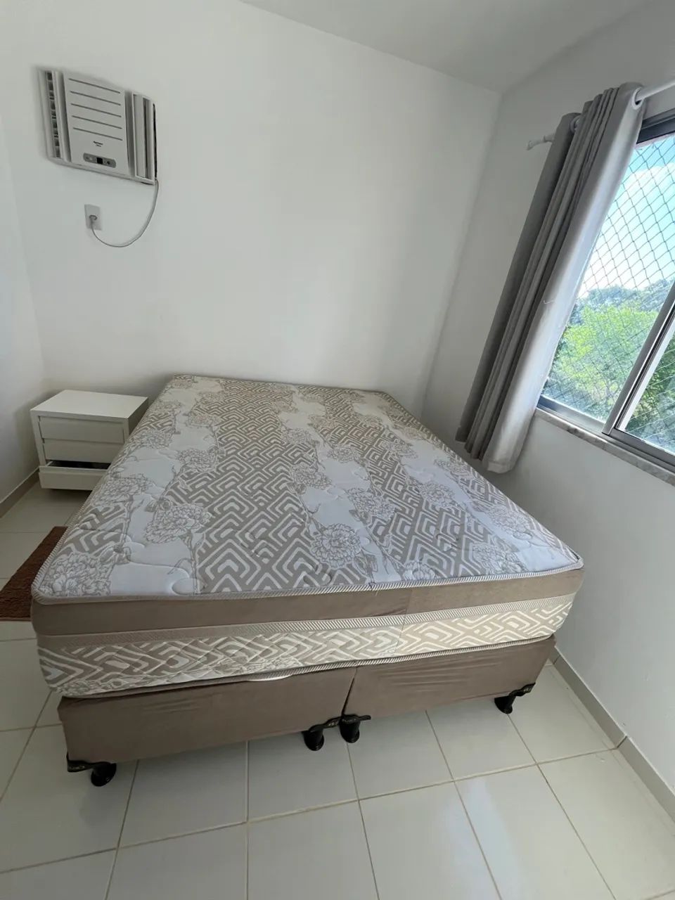 Vendo cama de casal Topázio R$ 1.300,00