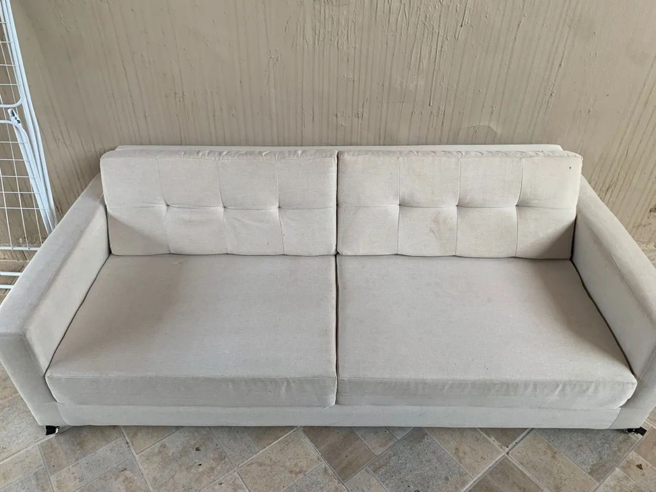 Sofá 3 lugares confortável