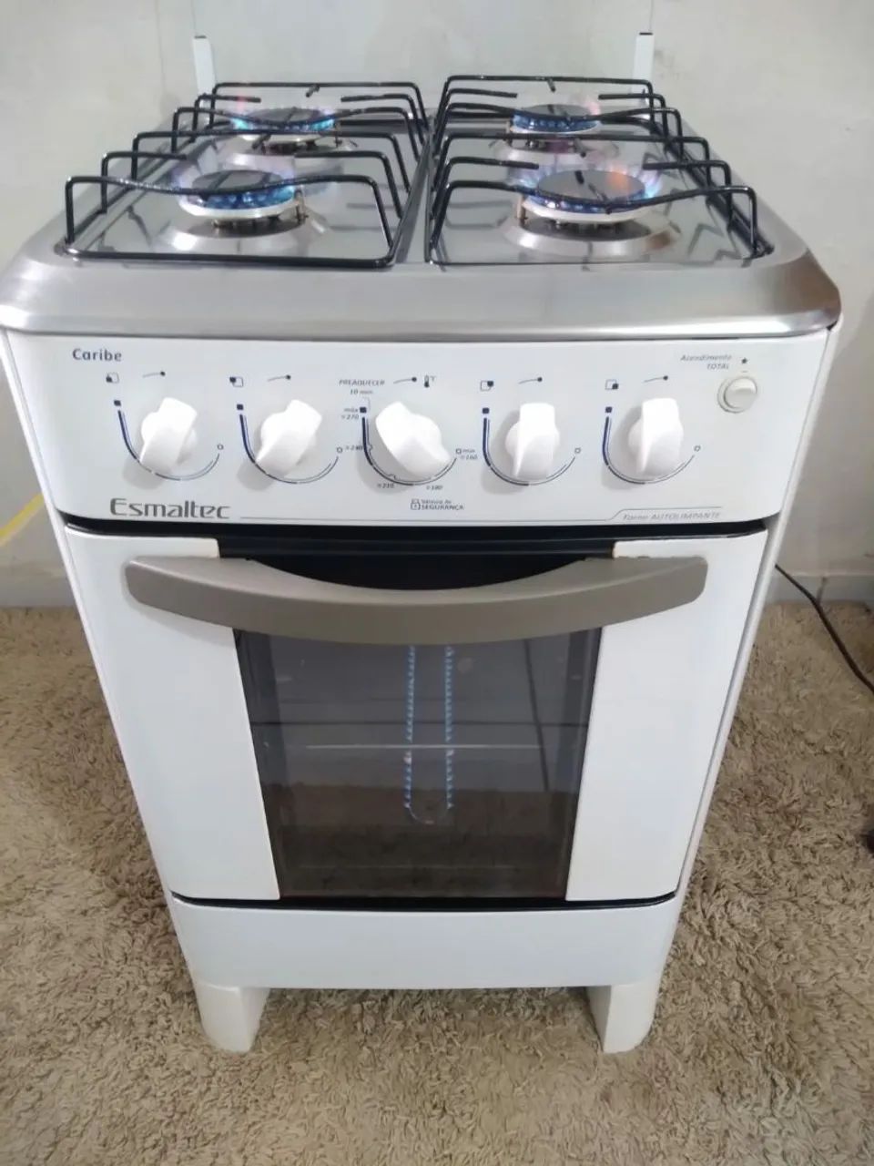 Vendo fogao " ESMALTEC " ELÉTRICO. "