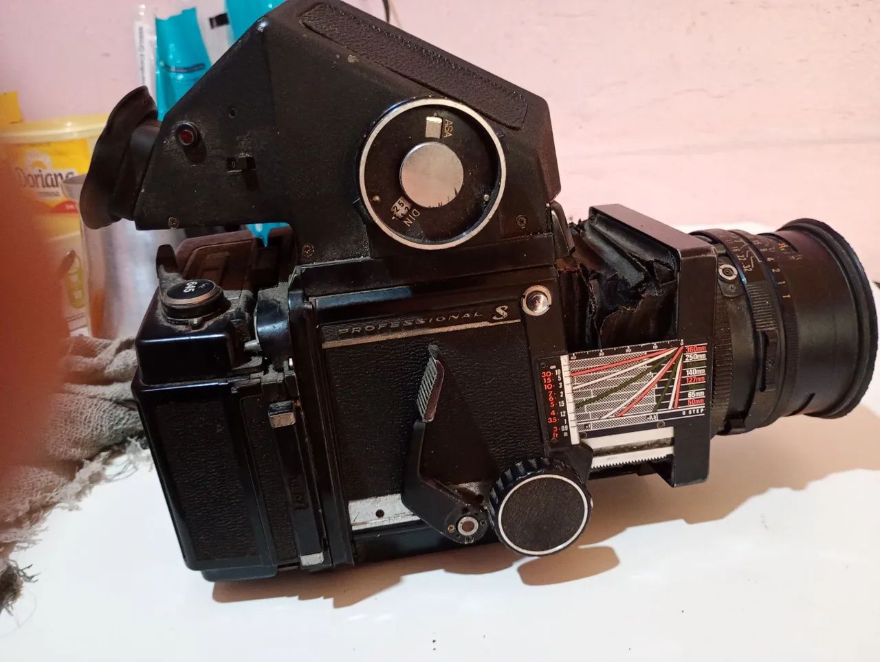 Câmera Rolleiflex SLR 6x6 profissional