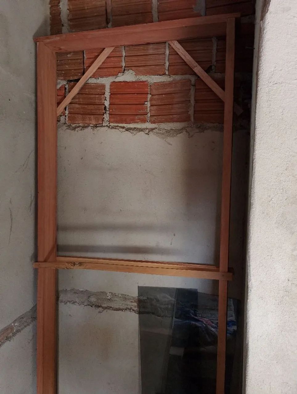 Vende-se caixa de porta 