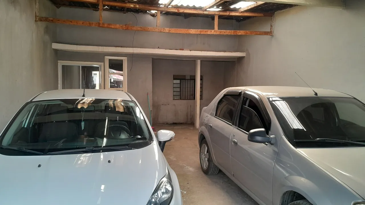 ALUGO CASA NO XAXIM