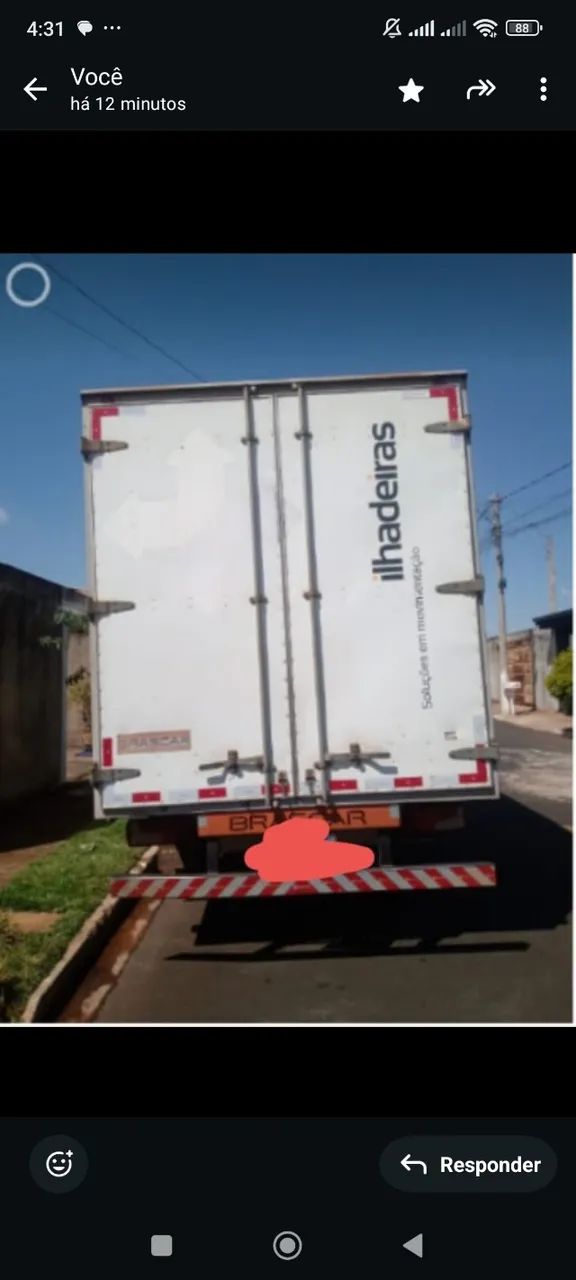 Mercedes 313 com baú  - Foto 4