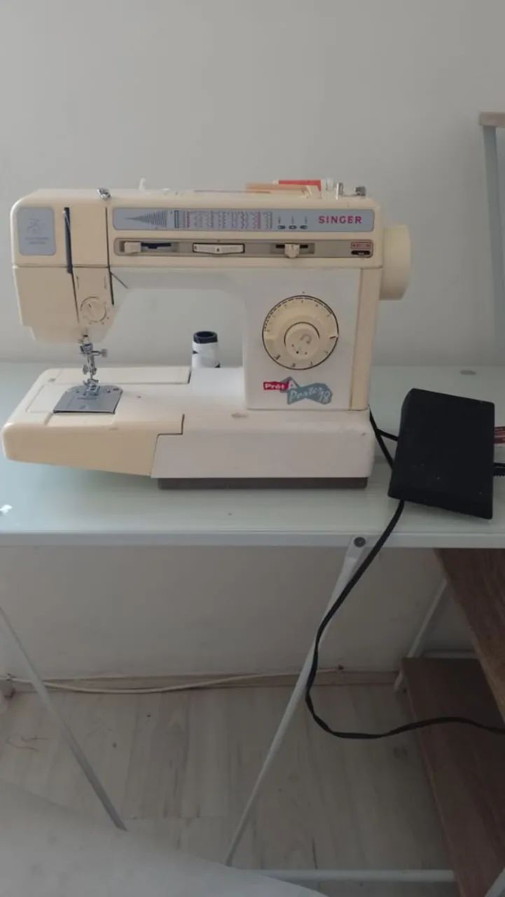 Máquina de Costura65082231387010124