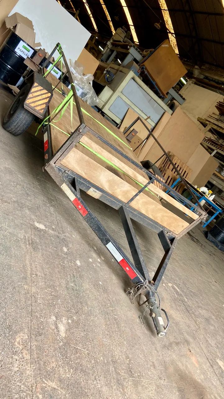 Carretinha reboque 2,46 x 1,60 documentada 