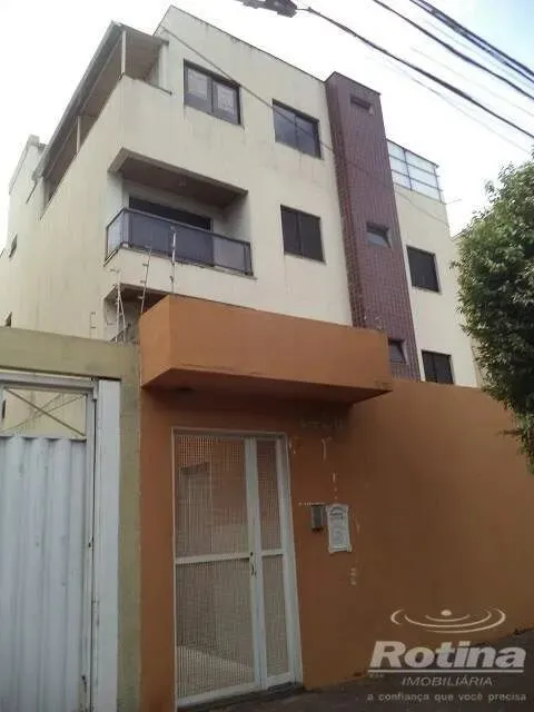 Apartamento para alugar, 3 quartos, Morada da Colina - Uberlândia/MG - Rotina Imobiliária