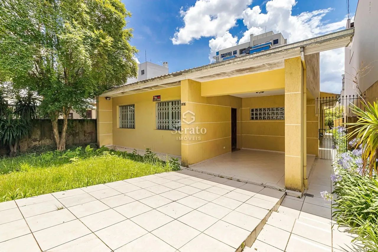 Casa comercial em ótima localização