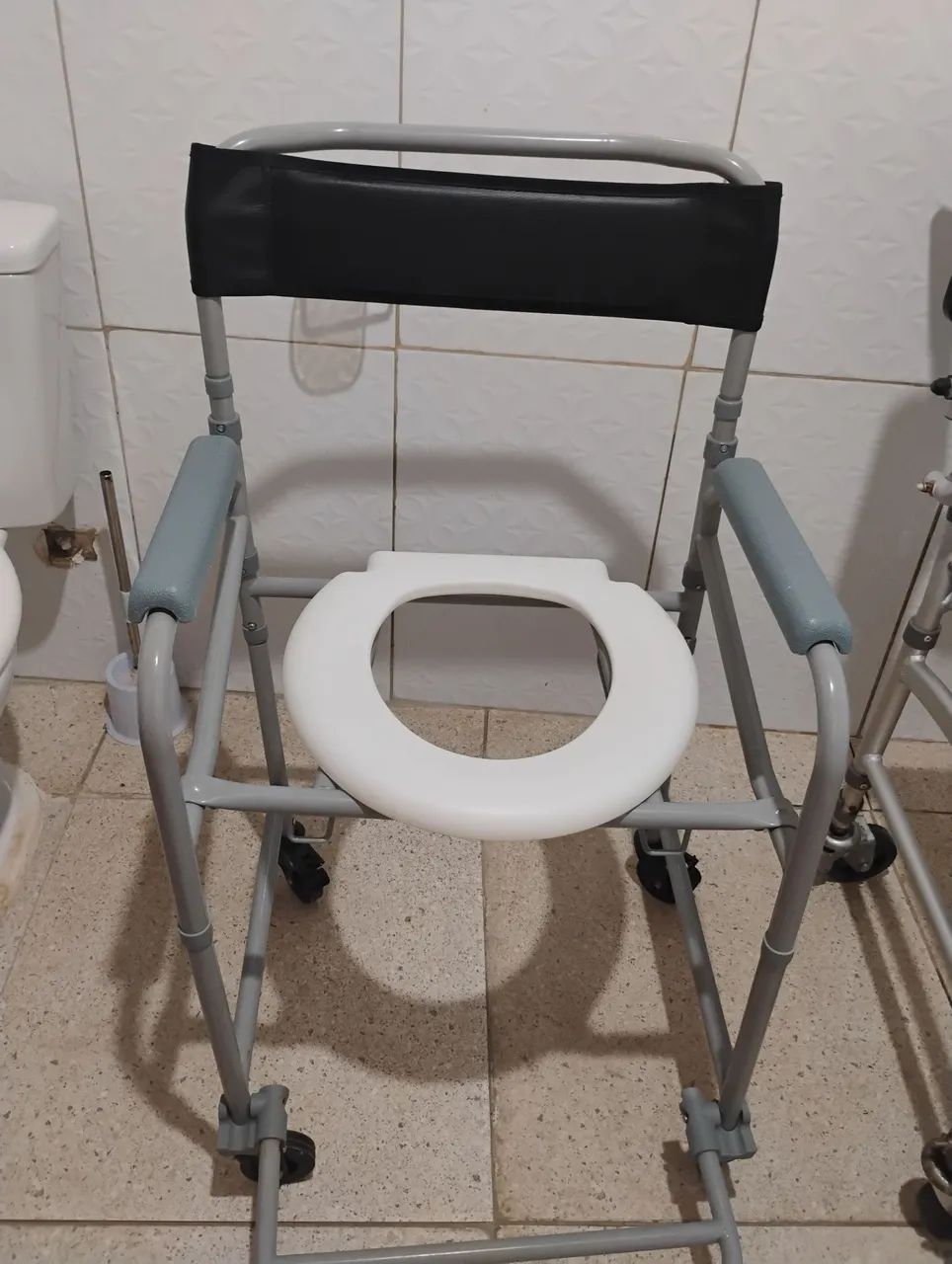Bath Chair!64850236641923120
