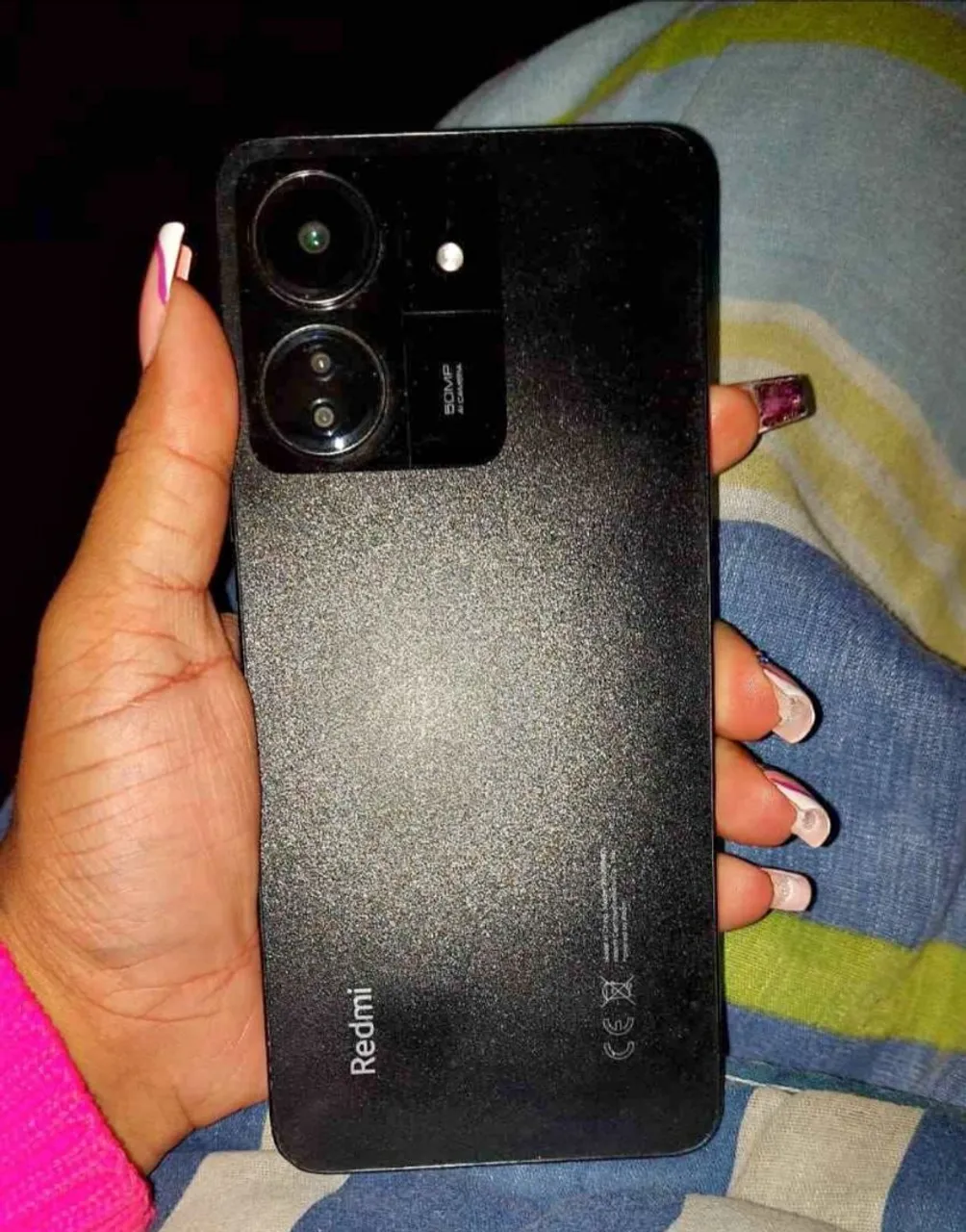 Redmi 13 c 256 gb 8 ram