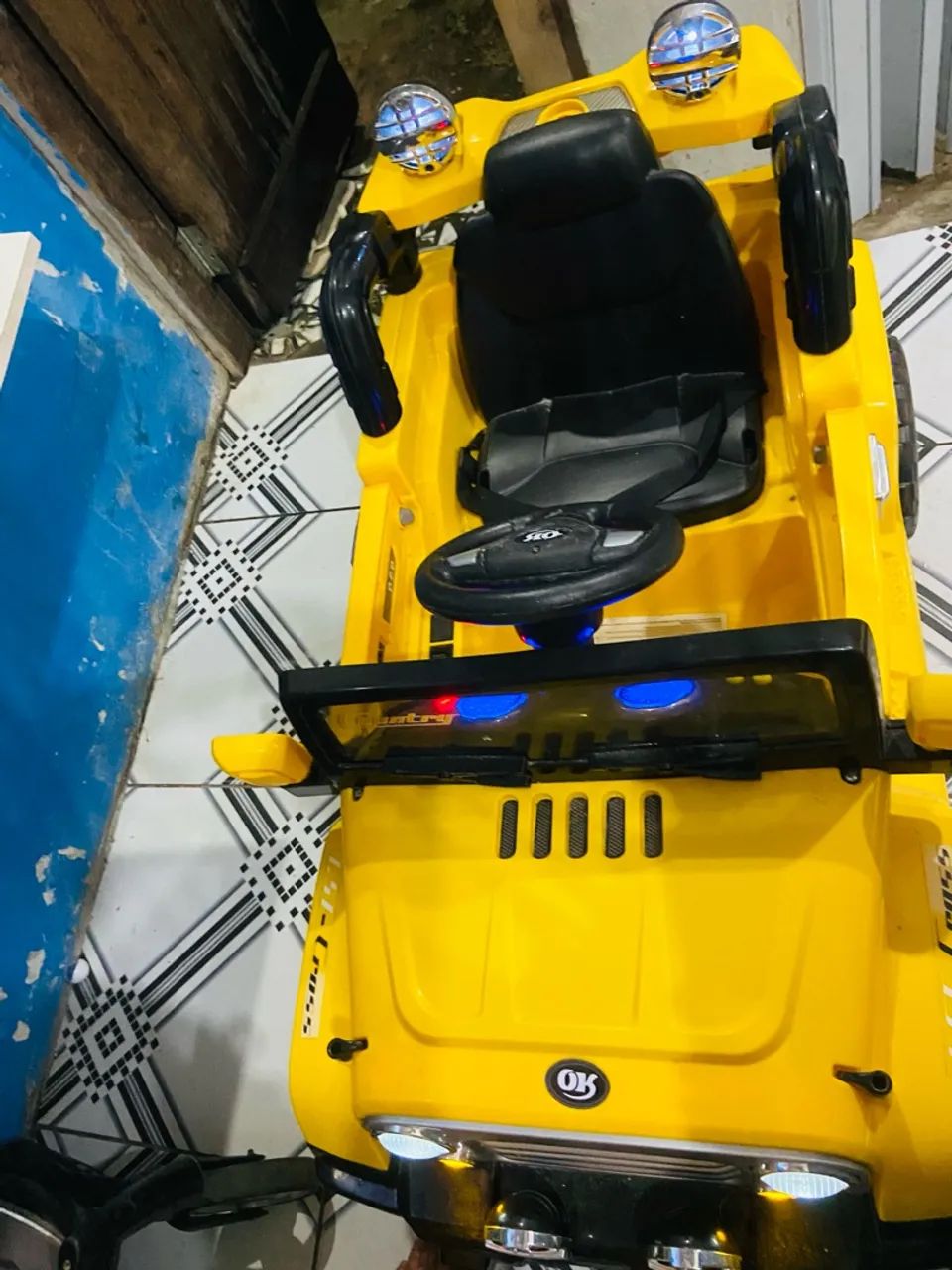 Carrinho Elétrico Infantil Amarelo