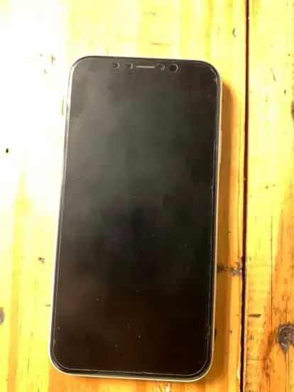 iPhone XR em excelente estado físico!!! - Foto 2