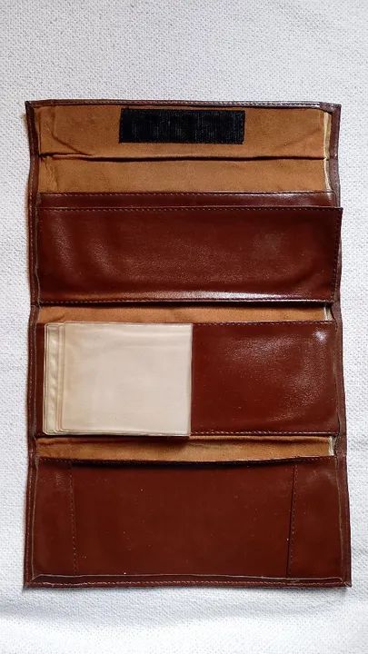 Carteira Feminina de Couro Anos 80