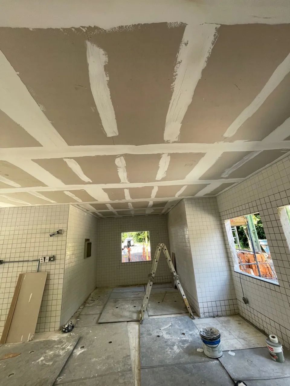 Instalação Forro de Drywall com Tabica - Acabamento Moderno - Foto 5