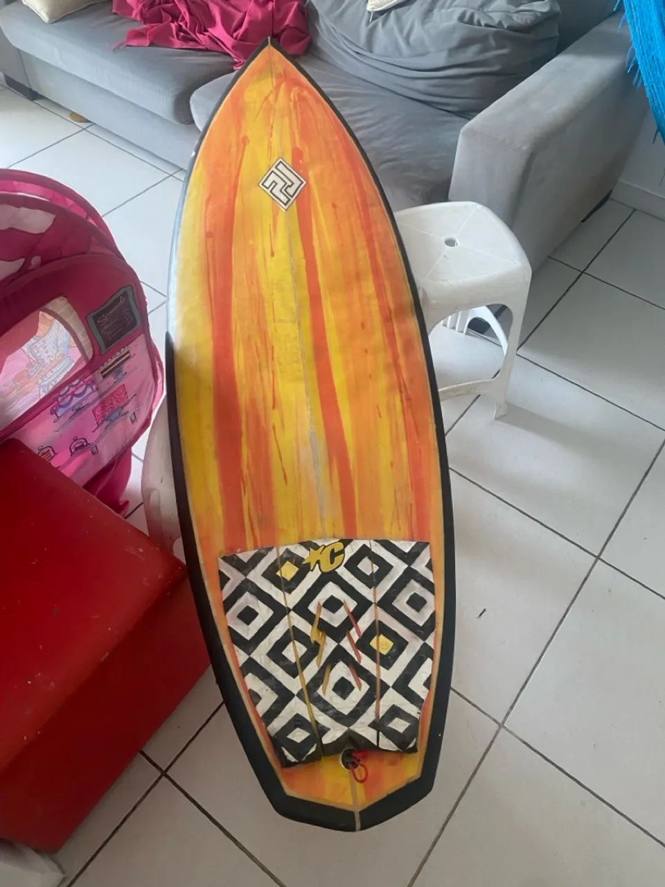 Prancha top vendo ou troco 