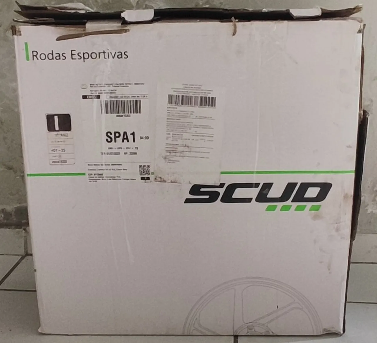 Roda dianteira liga leve SCUD