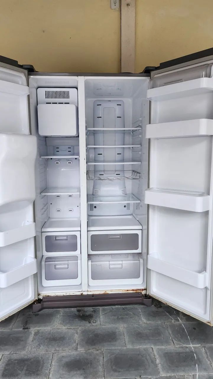 Geladeira side by side samsung 127V - Foto 3