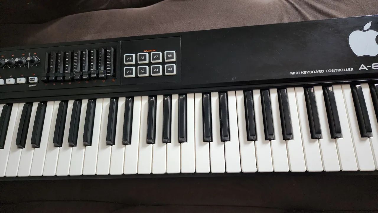 Roland（ローランド）/A800PRO 【中古】【USED】 Yahoo!オークション -「roland a-800pro」の落札相場・落札価格