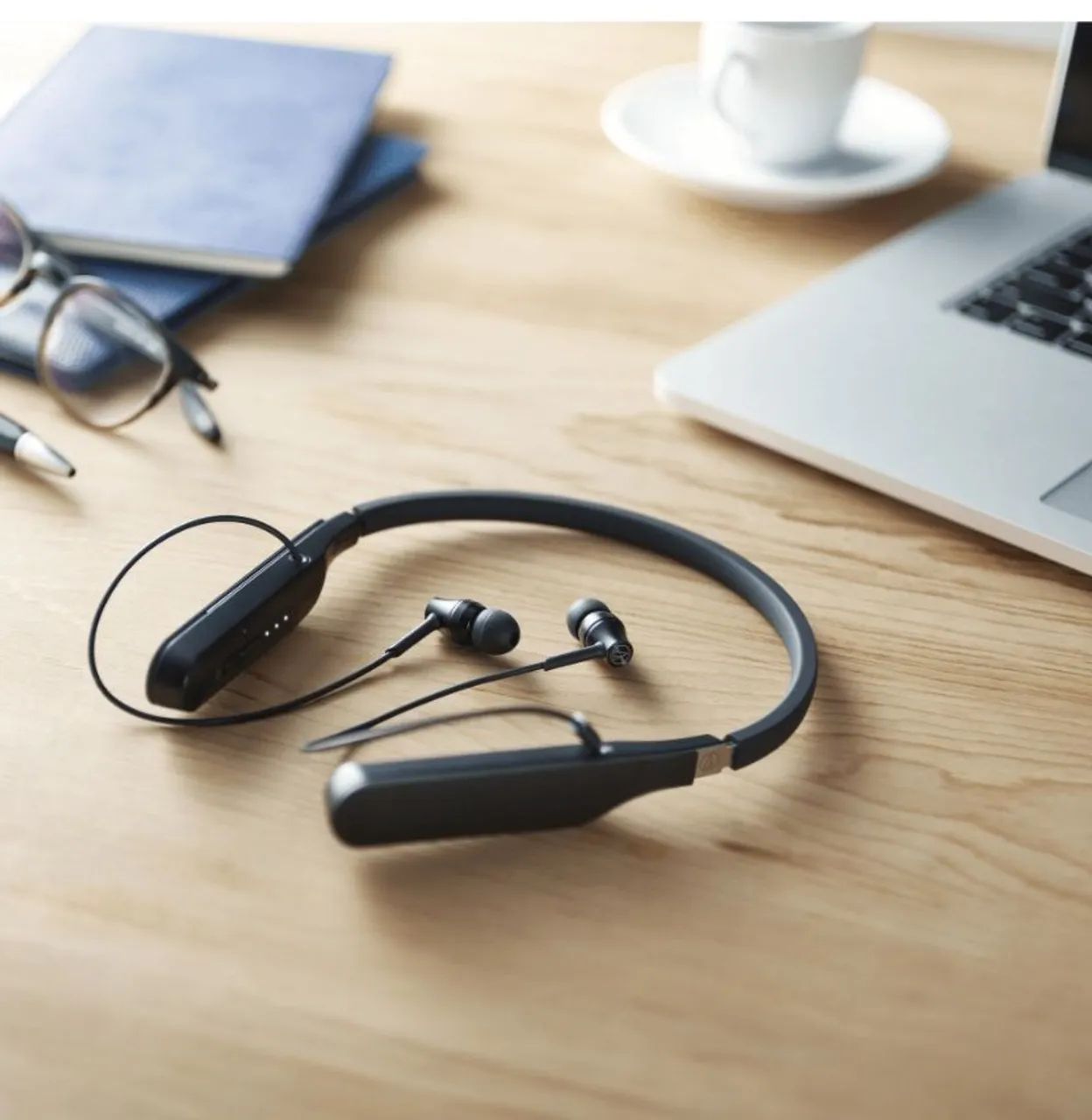 audio technica ath dsr5bt Fones de Ouvido Lagoa Seca