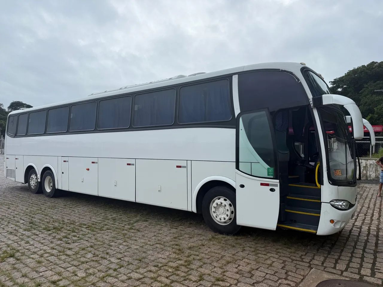 ONIBUS RODOVIÁRIO G6 1200