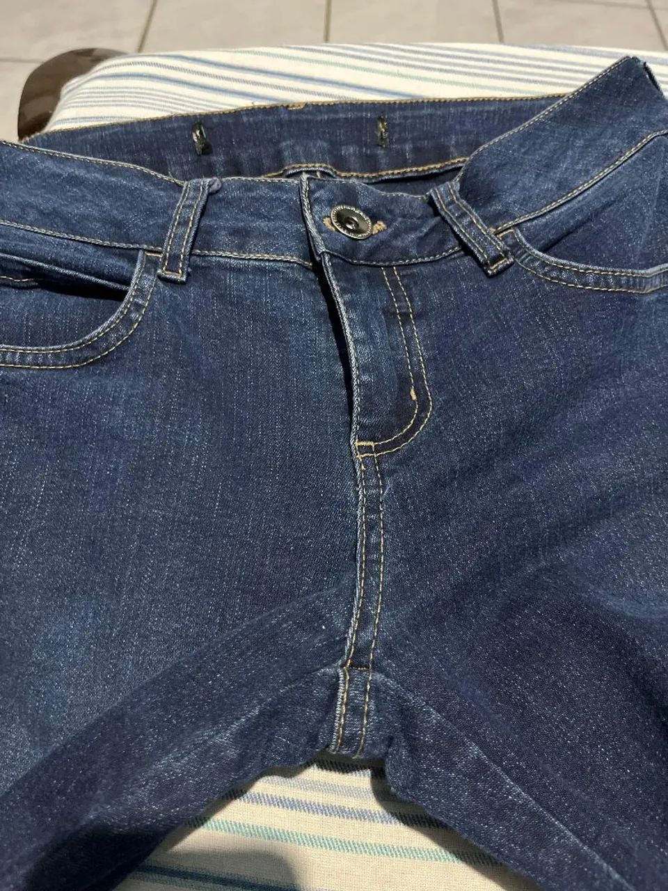 Calça jeans colcci tam 38 - Foto 3