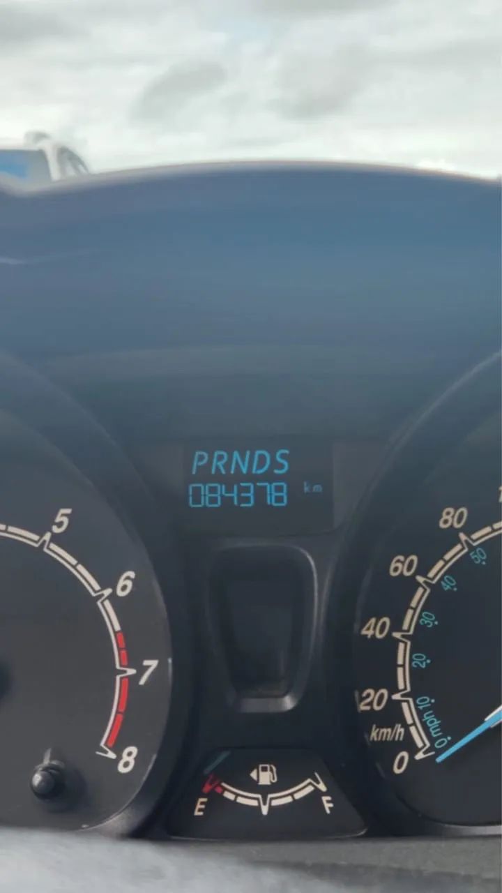 Ford Fiesta 1.6 16V Flex Aut. 5P 2015 - Foto 7