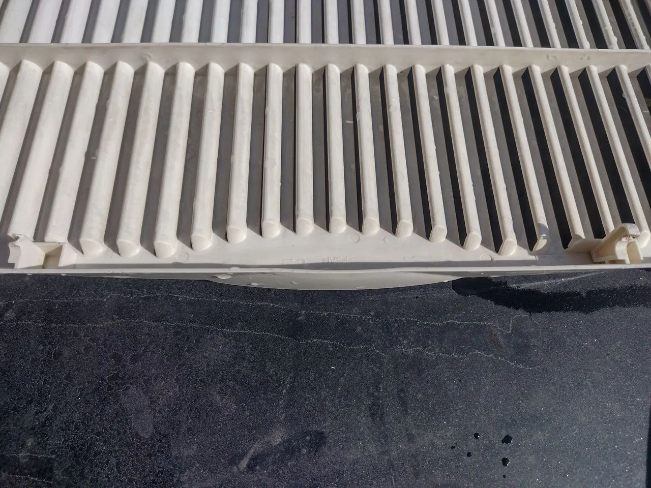 Frente Plastica para Ar Condicionado de Janela Springer Silentia 18 / 30.000BTU/h - Foto 4