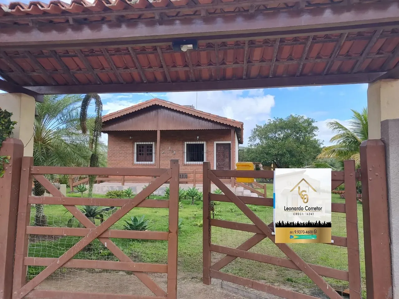 Leonardo Alcântara Vende: Excelente Chácara com 1.000m² 500mts da BR 232