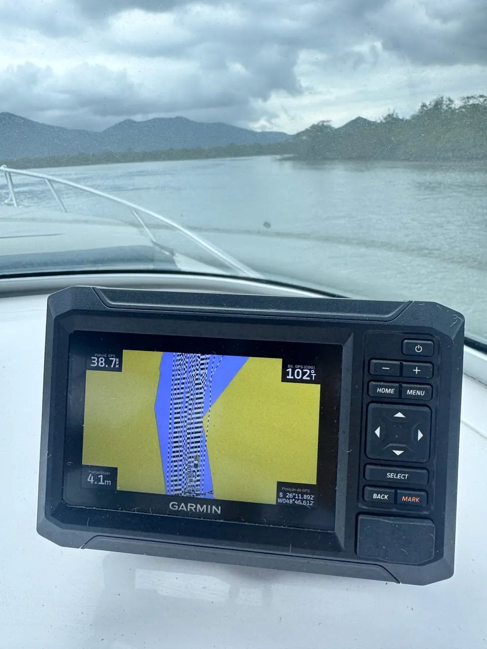 Lancha Focker 255 Barco 25 pés  - Foto 4