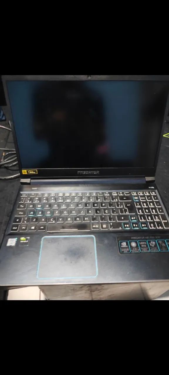 Acer Predator Helios 300 - Foto 5