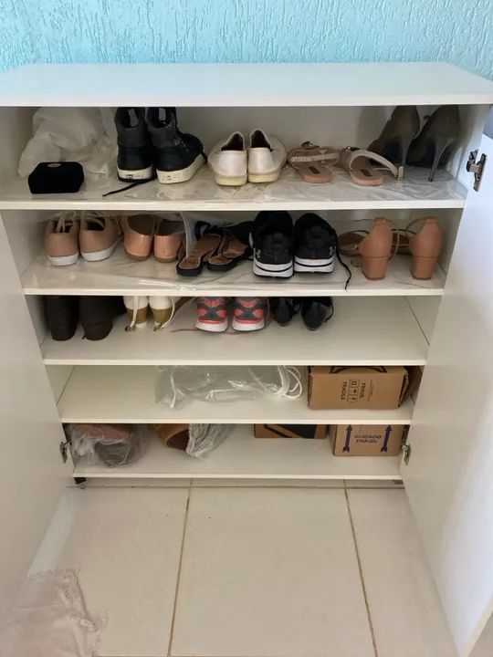 Armário branco  Em MDF 2 portas , com rodinhas - Foto 3