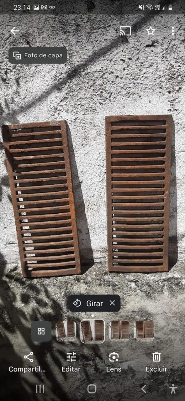 Duas grelhas de ferro maciço 64315291306242123