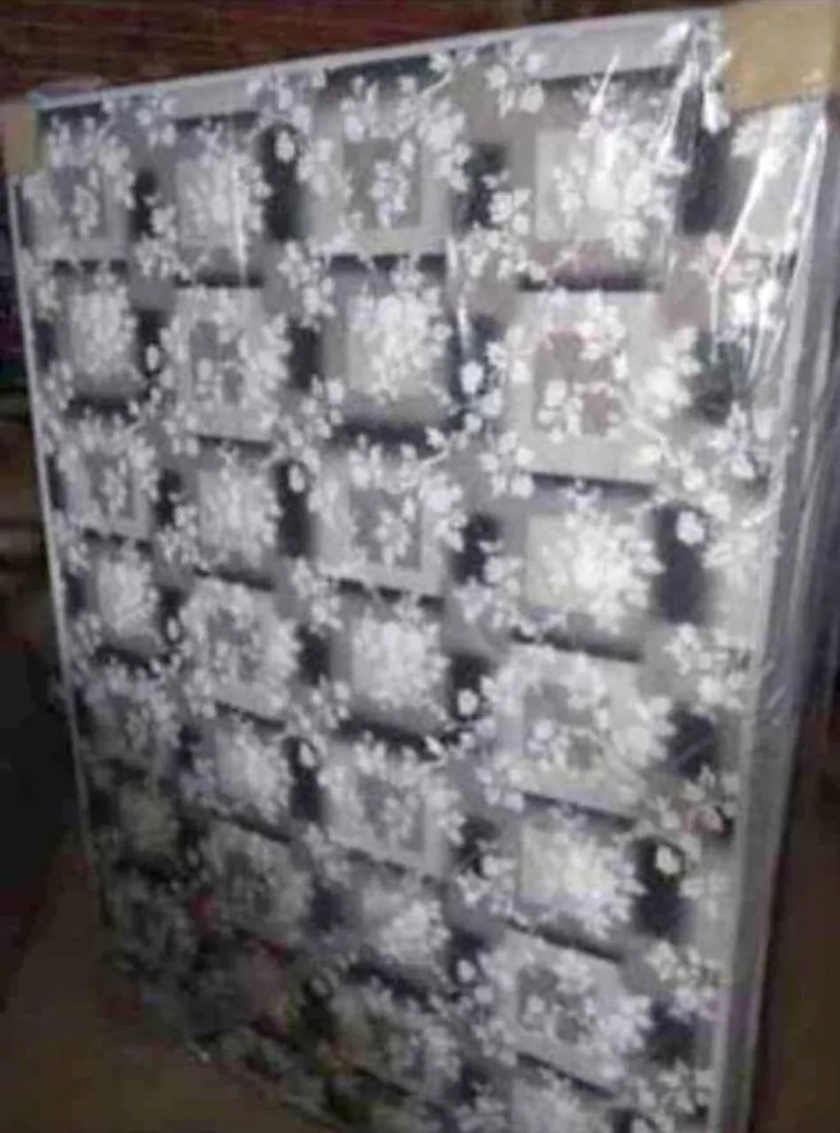 Cama Box Casal com Desenho Floral