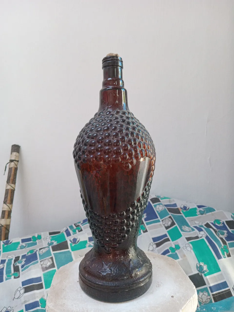 Garrafa De Vinho Em Formato De Cacho De Uva